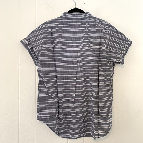 Goodthreads Womens Large Shirt Button Up Chambray Stripes Blue Short Sleeve NEW - Picture 2 of 8